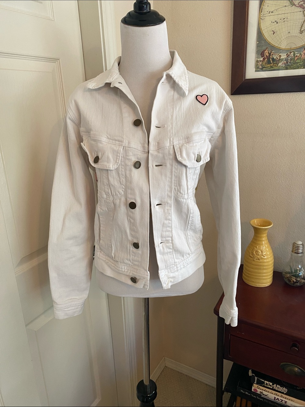 Rachel Antonoff Betty and Veronica White Denim Jacket with Colorful Comic Patc - Picture 2 of 5